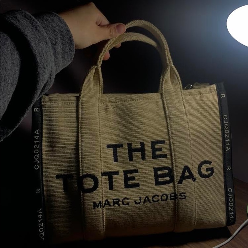 Marc Jacobs The Tote Bag in Jacquard Small